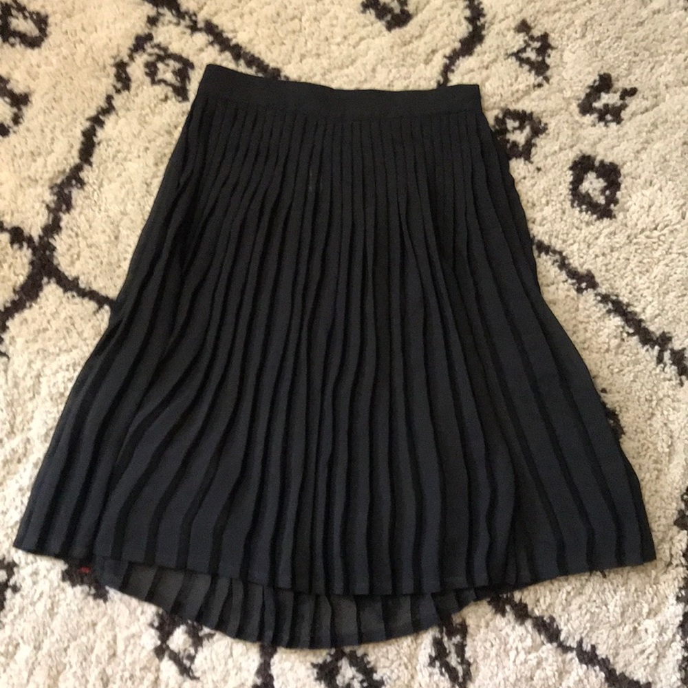 American Apparel black chiffon mid length skirt S